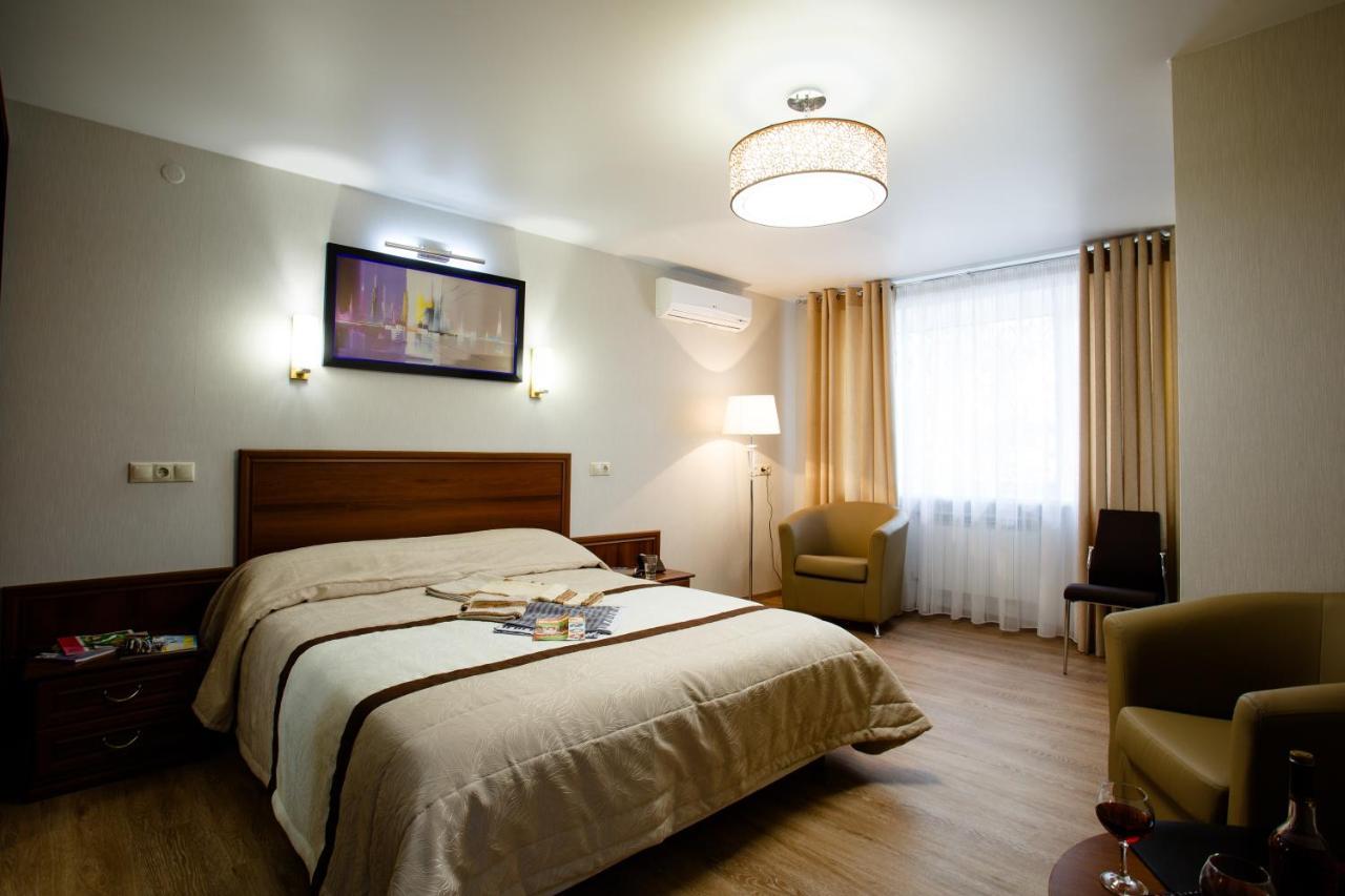 Apart-Hotel Vegus อูรัลส์ค ภายนอก รูปภาพ